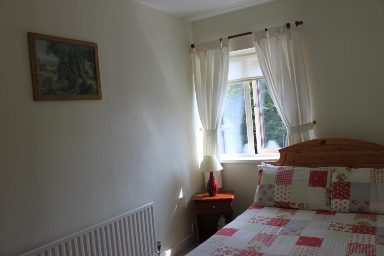 The Bridges Bed And Breakfast Donegal Town ภายนอก รูปภาพ