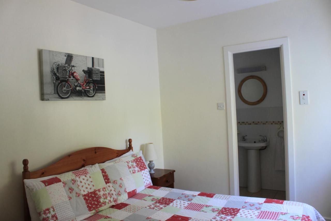 The Bridges Bed And Breakfast Donegal Town ภายนอก รูปภาพ